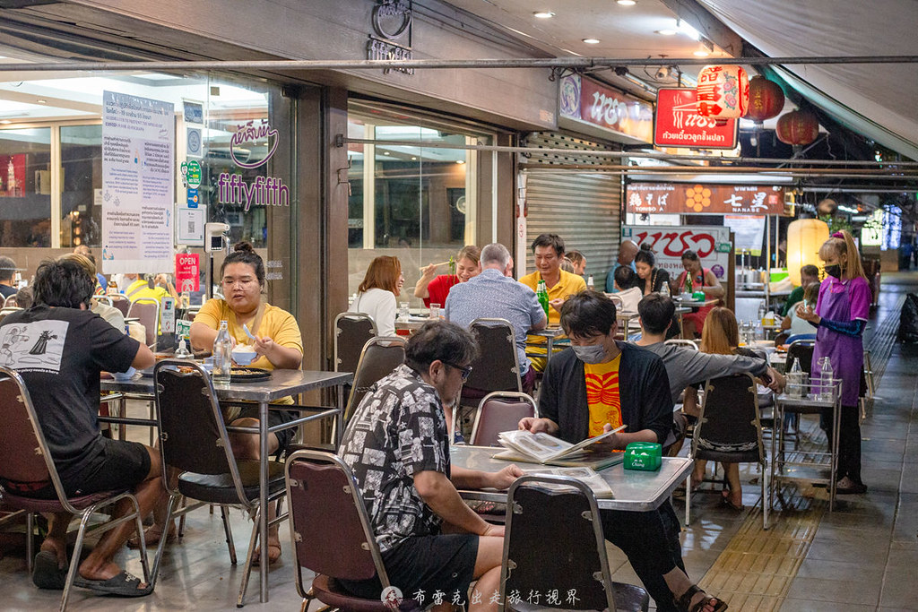 曼谷宵夜,曼谷宵夜美食,曼谷宵夜餐廳,曼谷 宵夜,55 pochana @布雷克的出走旅行視界