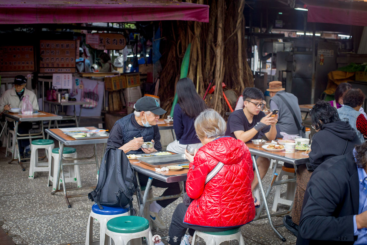 葉家鹹粥,大稻埕慈聖宮肉粥,葉記肉粥,大稻埕葉家肉粥,大稻埕鹹粥,台北肉粥,周記肉粥,台北肉粥老店,葉家肉粥,大稻埕慈聖宮廟口小吃,許仔豬腳麵線,慈聖宮 肉粥,叶 家 肉 粥的菜單,大稻埕 肉粥,葉家肉粥(大稻埕廟口肉粥) @布雷克的出走旅行視界