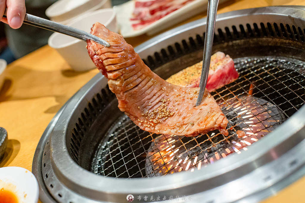 大份量美食,台北涼麵,大份量台北涼麵,台北大份量涼麵,大份量涼麵,台北大份量美食,師大 涼麵,超大份涼麵,超大涼麵,涼麵 @布雷克的出走旅行視界