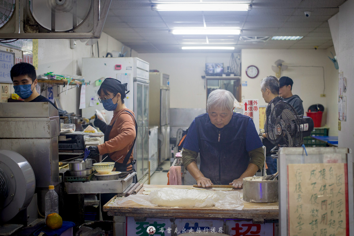 龜叟の什錦麵,龜嫂,龜叟の什錦麵營業時間,龜叟の什錦麵暫停營業,龜叟の什錦麵電話,永和什錦麵推薦,中永和什錦麵 @布雷克的出走旅行視界