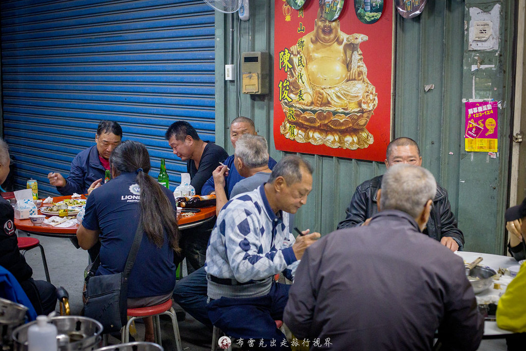 大園臭豆腐,大園大觀路臭豆腐,桃園大觀路發財車臭豆腐,大觀路臭豆腐,麥庭麵線勇的菜單,大園臭豆腐餐車,麥庭麵線勇的評論,郭武憲臭豆腐 @布雷克的出走旅行視界