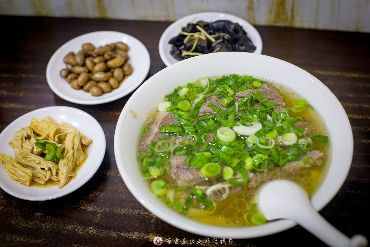 八斗子 鯧魚米粉,基隆小卷米粉,八斗子美食,基隆八斗子美食,八斗子臭豆腐,炭井臭豆腐店,基隆臭豆腐,炭井臭豆腐店 評論,基隆八斗子小卷米粉,八斗子美食推薦,八斗子鯧魚米粉,八斗子小卷米粉湯,八斗子小卷米粉,八斗子美食小吃,基隆鯧魚米粉,炭井臭豆腐,八斗子白鯧米粉,八斗子 小卷米粉 @布雷克的出走旅行視界